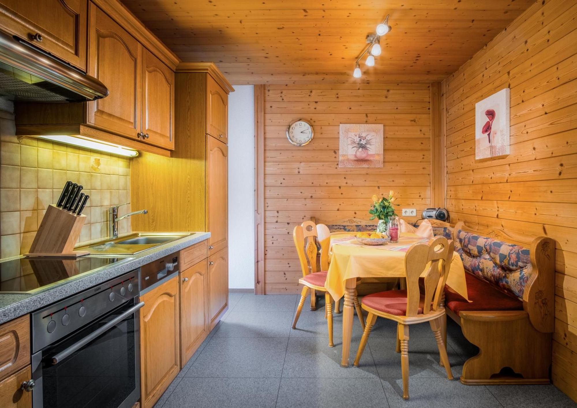 Haus Annemarie Apartments Kartitsch - Hochpustertal Eksteriør bilde